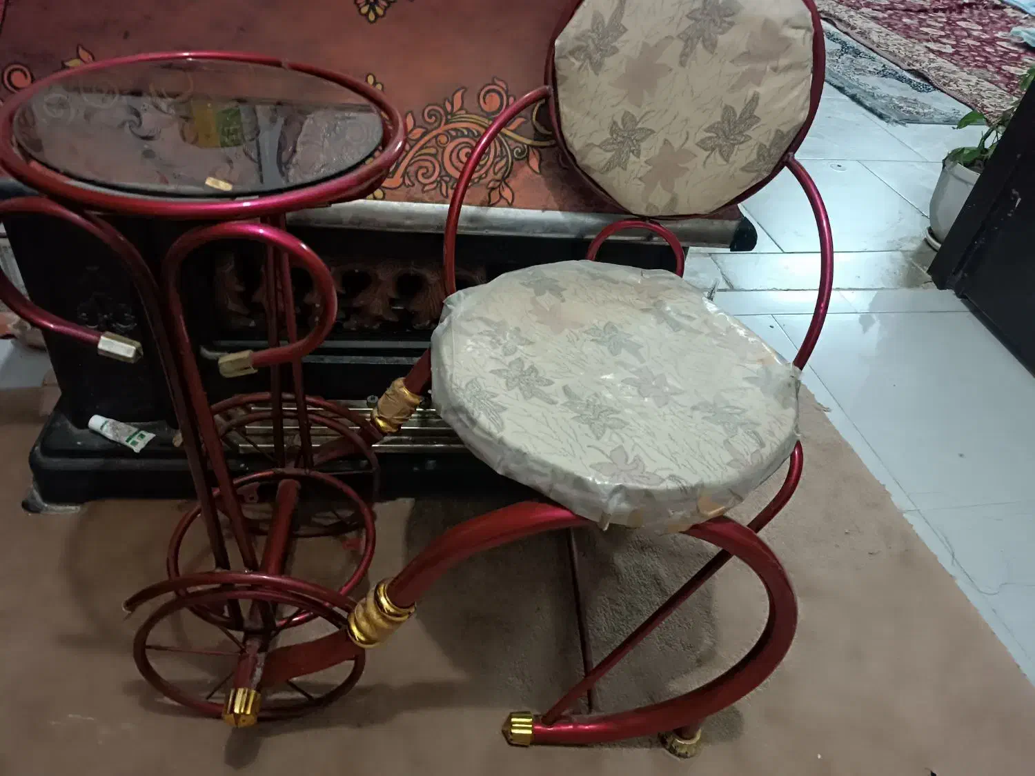 میز تلفن نو|میز تلفن|شیراز, شیخ علی چوپان|دیوار