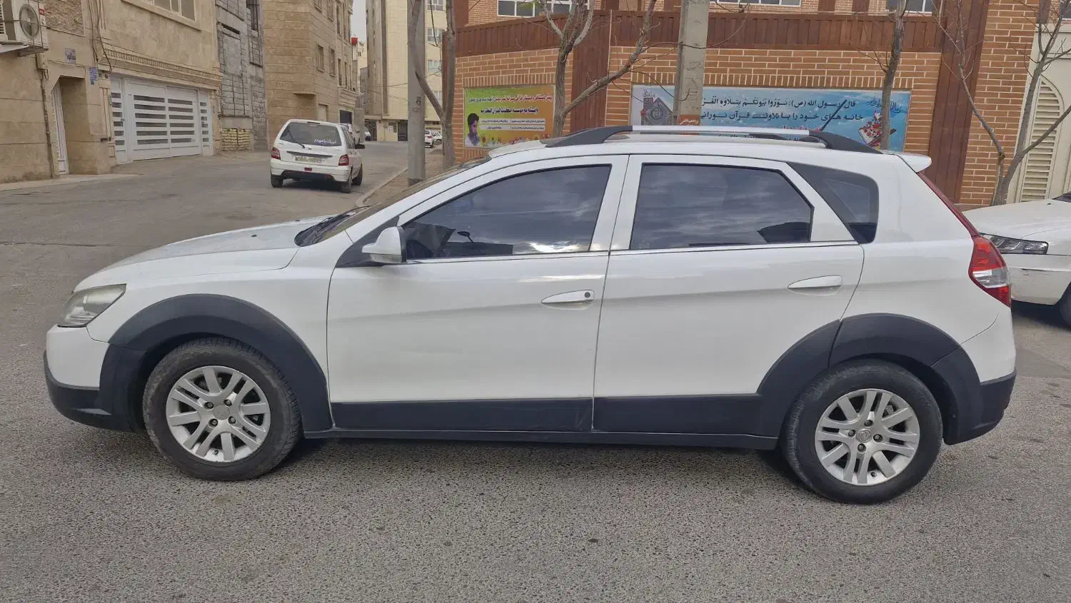 اچ سی کراس۹۸|خودرو سواری و وانت|قم, عمار یاسر|دیوار