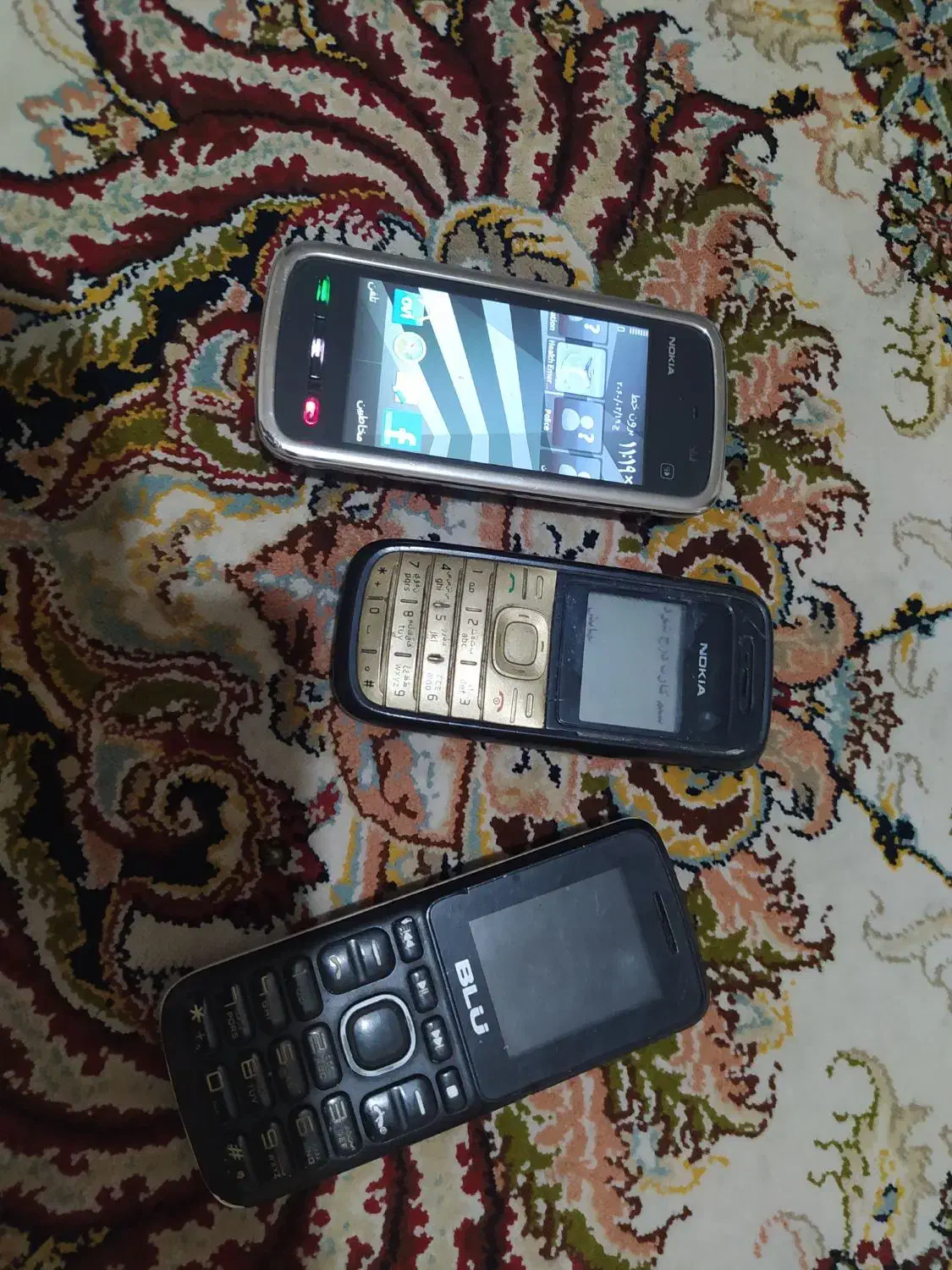 قوشی قدیمی نوکیا سالم به شرط|موبایل|سهند, |دیوار