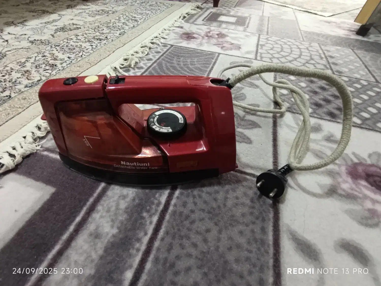 دو عدد اتو مارک فیلیپس و ناسیونال ژاپنی|اتو و لوازم اتو|شیراز, وزیرآباد|دیوار