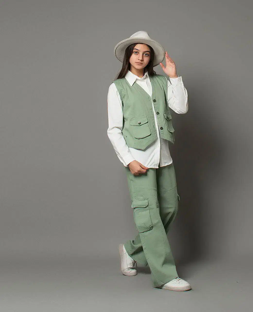 ست سه تیکه کتان|کفش و لباس بچه|گنبد کاووس, |دیوار