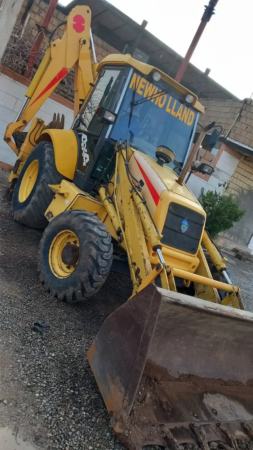 بیل بکهو نیوهلند مدل ۲۰۰۵|خودرو سنگین|تهران, آذری|دیوار