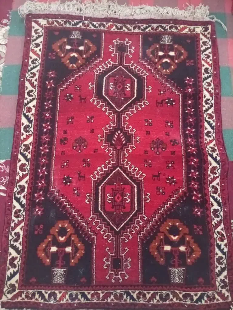 قالی دست باف محلی|فرش|تهران, فردوسی|دیوار