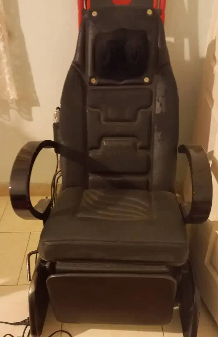 فروش صندلی ماساژور نیمه حرفه ای|آرایشگاه و سالن‌های زیبایی|گرگان, |دیوار