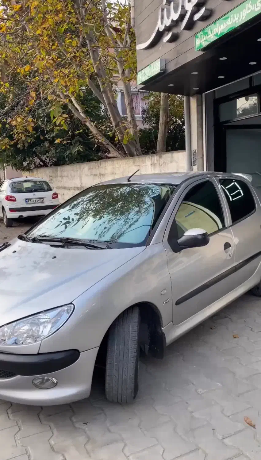 یووی و شیشه دودی سرامیک بدنه کاور بدنه احیای چراغ|خدمات موتور و ماشین|نوشهر, |دیوار