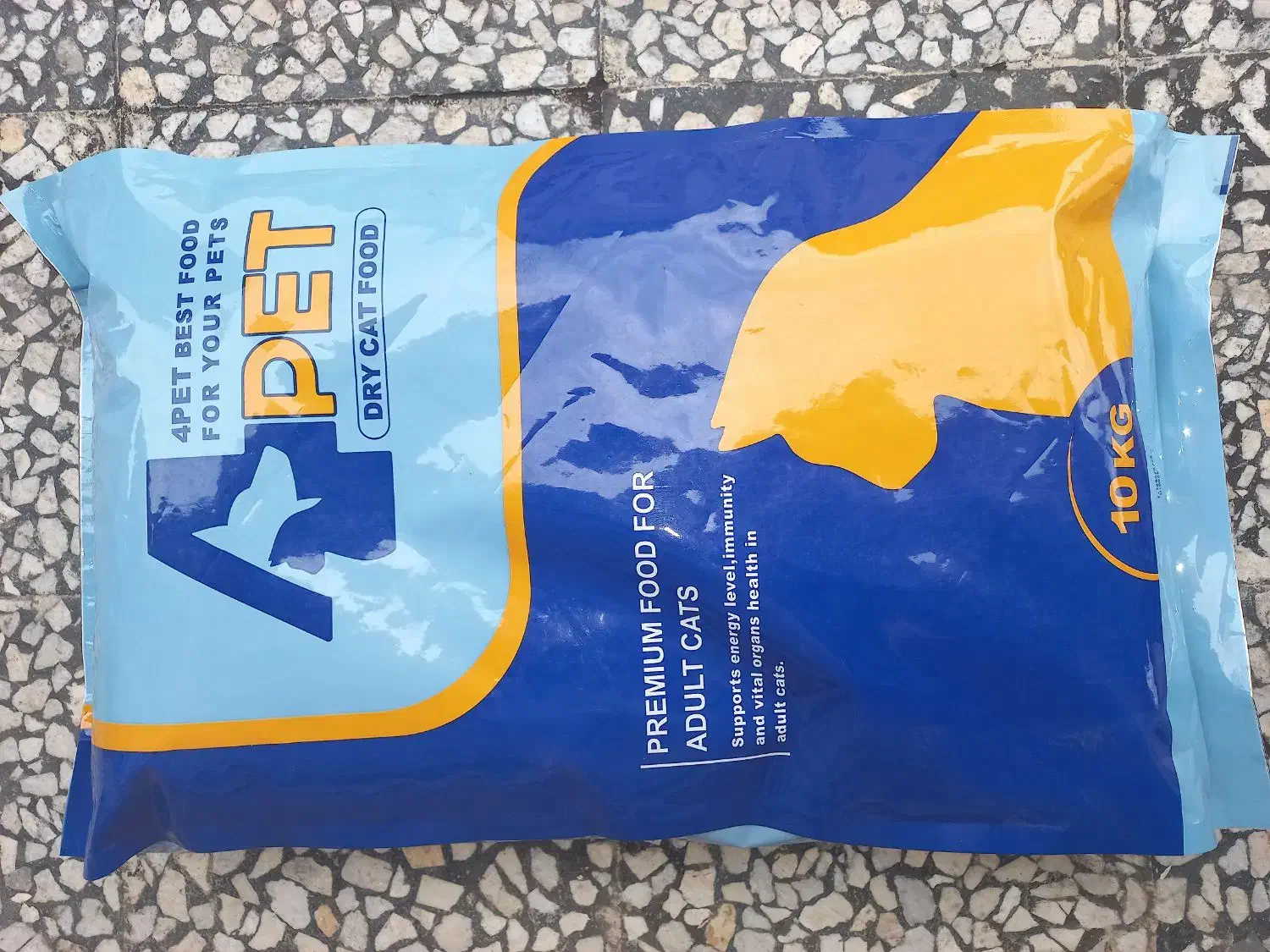 غذای خشک گربه و سگ(4pet) با کیفیت بالا تضمینی|لوازم جانبی حیوانات|رشت, خبرنگار|دیوار