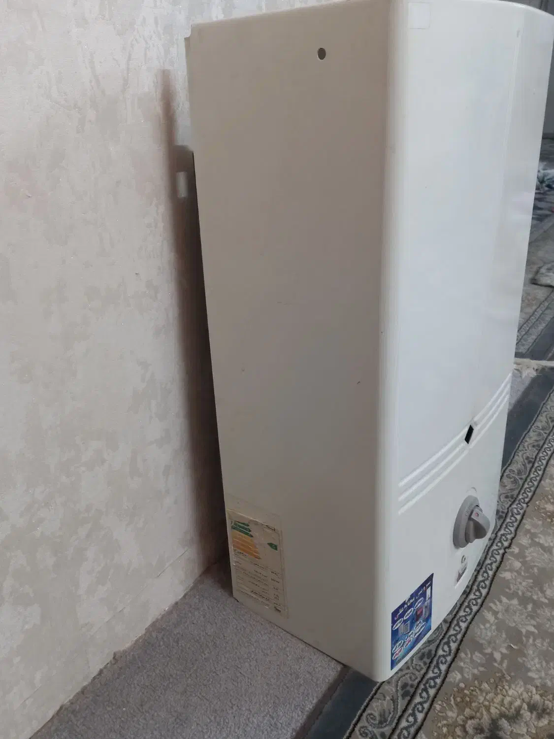 آبگرمکن مارک بوتان کاملا سالم|آبگرمکن، پکیج، شوفاژ|اسلامشهر, شهرک مصطفی خمینی|دیوار