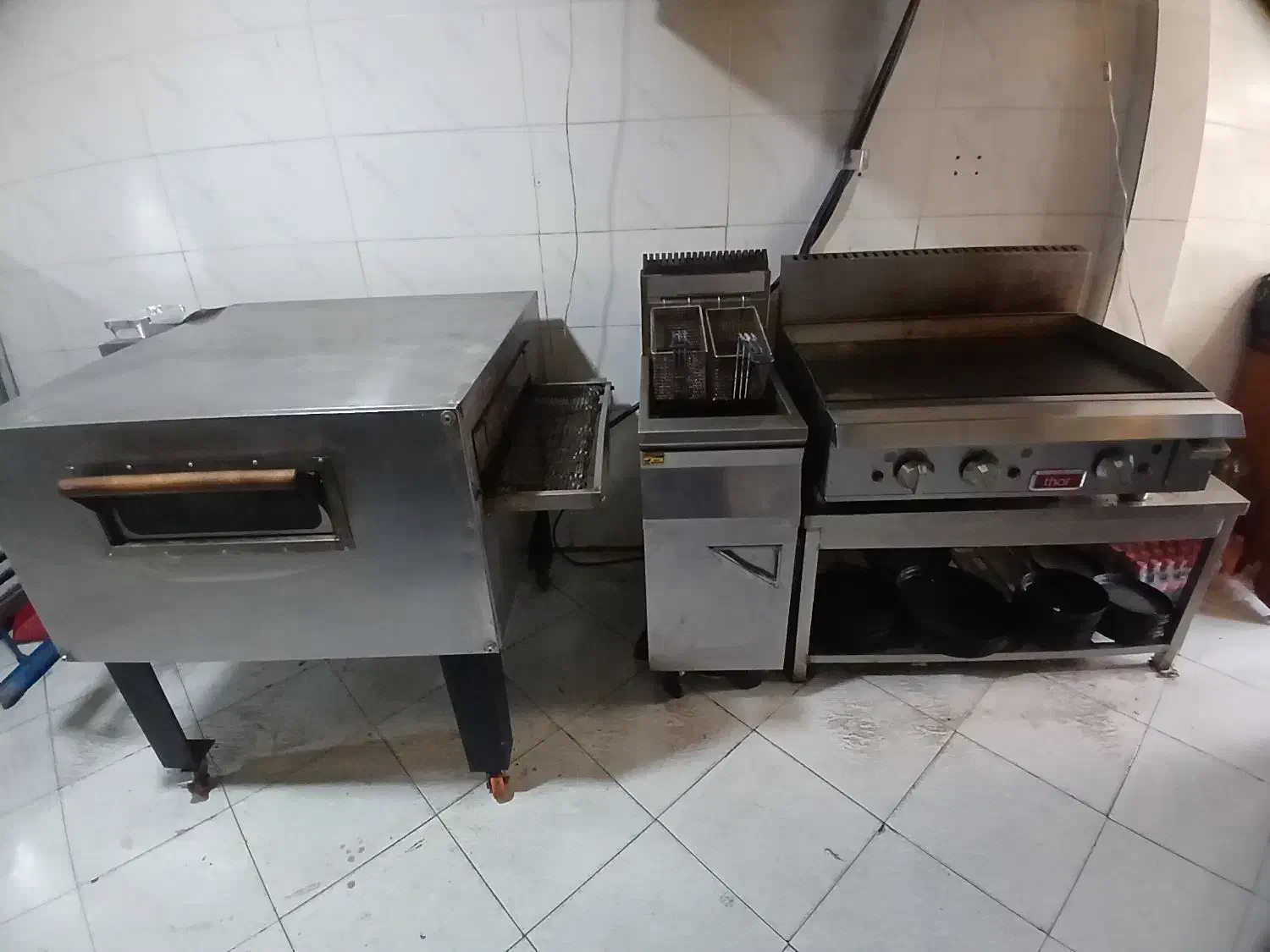 فروش لوازم فست فود کامل|کافیشاپ و رستوران|تهران, خاک سفید|دیوار