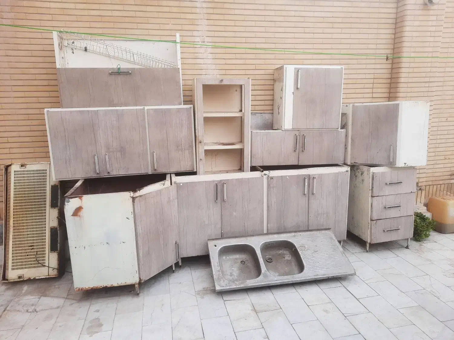 کابینت آشپزخانه|آب‌چکان و نظم‌دهنده ظروف|زاهدان, |دیوار