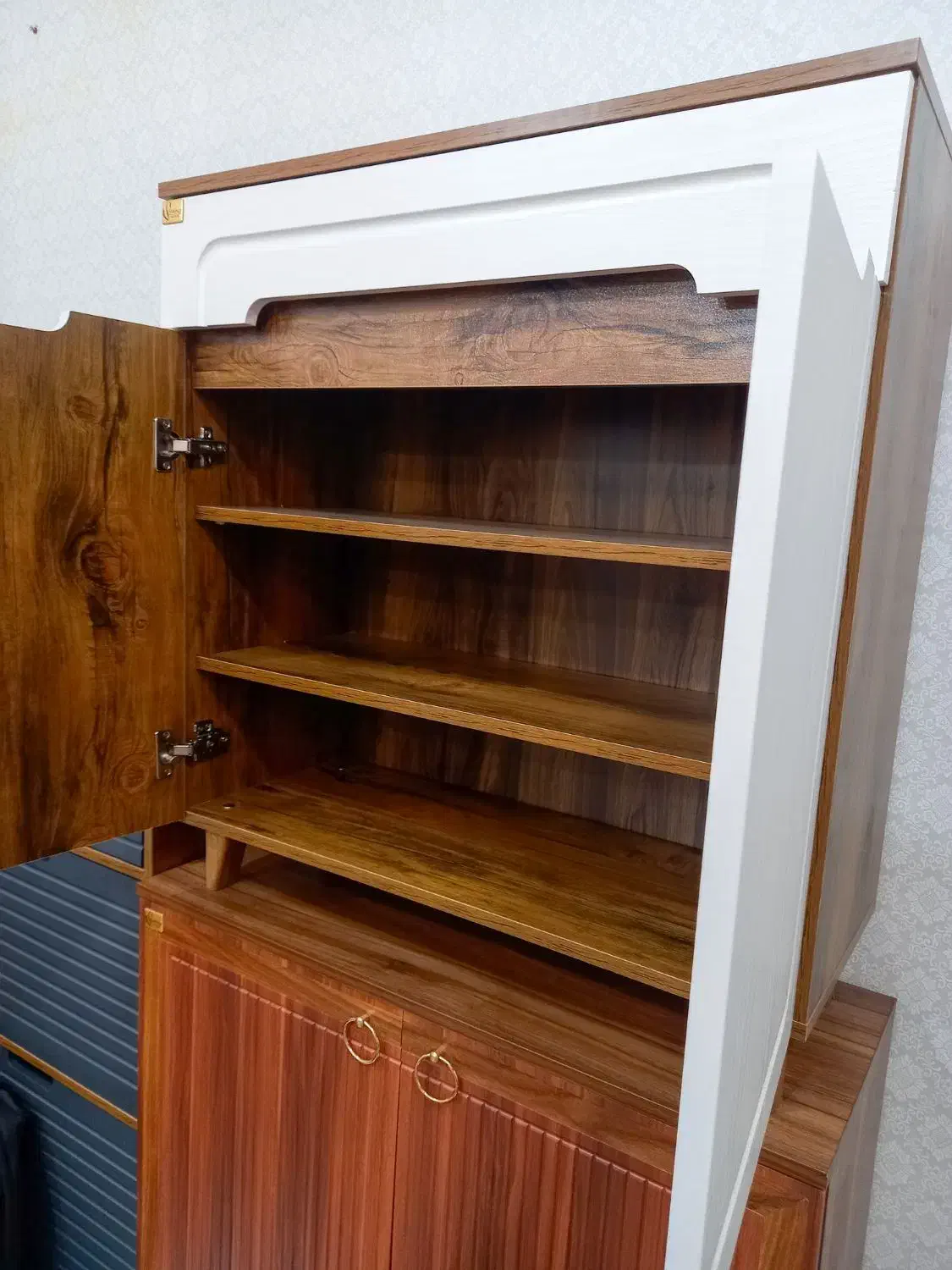 جاکفشی شرکتی|جاکفشی، کمد، دراور|تهران, تهرانسر مرکزی|دیوار