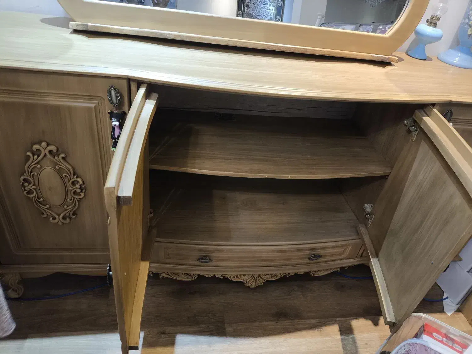 آینه کنسول نئوکلاسیک|بوفه، ویترین، کنسول|اردبیل, |دیوار