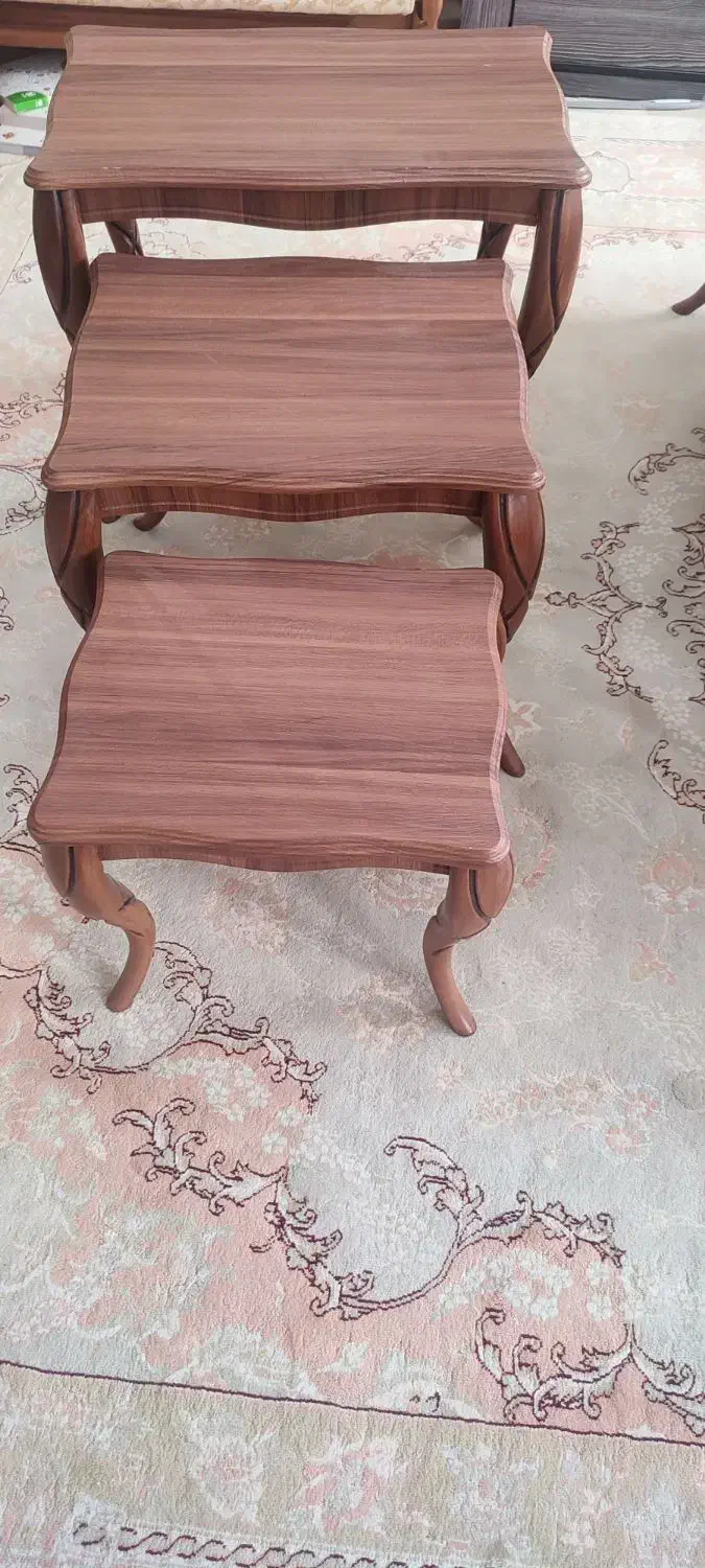 میزوسط و۳گل میز ۱۰۰درصد نونونونو|مبلمان خانگی و میز عسلی|صدرا-فارس, فاز ۱|دیوار