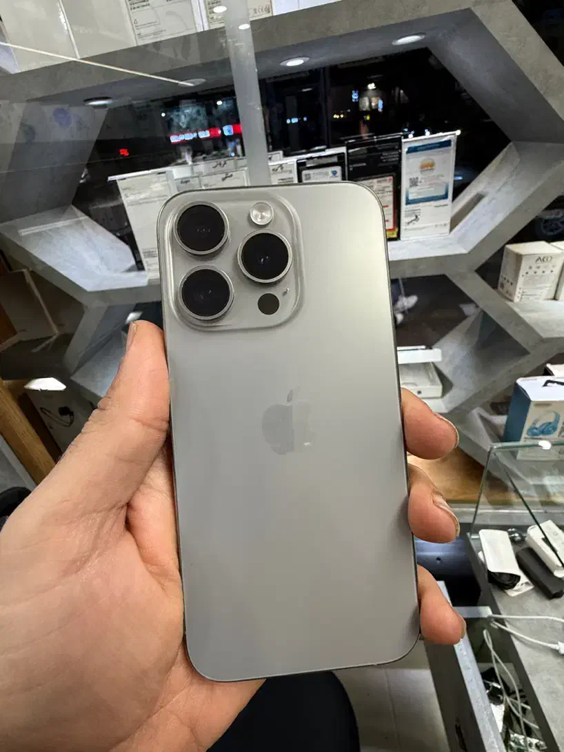 ایفون ۱۵ پرومگس 512 گیگ|موبایل|رشت, لاکانی|دیوار