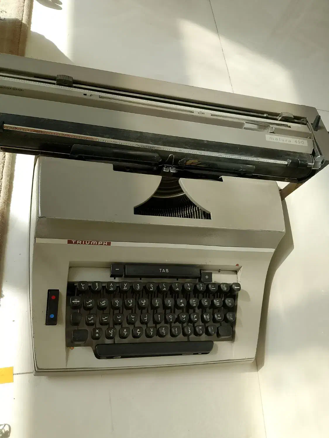 ماشین تایپ قدیمی انتیک|کلکسیون اشیاء عتیقه|تهران, دروس|دیوار