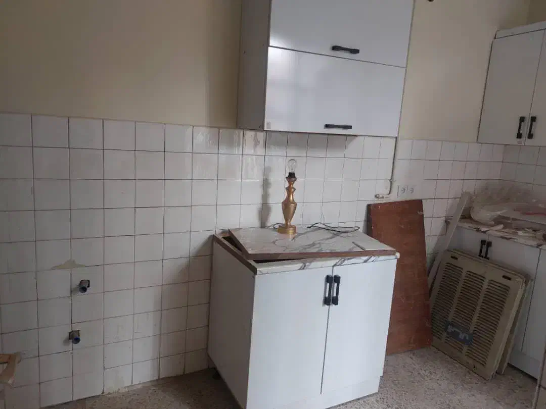 اجاره یک واحد ۱۴۰ متری در شیخ هادی طبقه اول