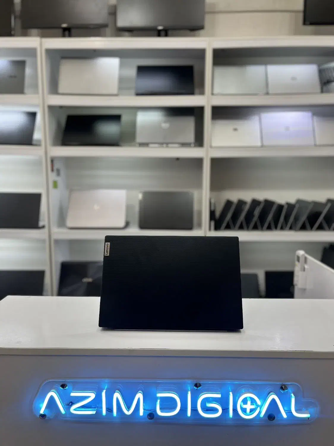 لنوو مدل v15 نسل ۱۱ گرافیک مجزا ۲ گیگ گارانتی دار|رایانه همراه|رشت, دیلمان|دیوار