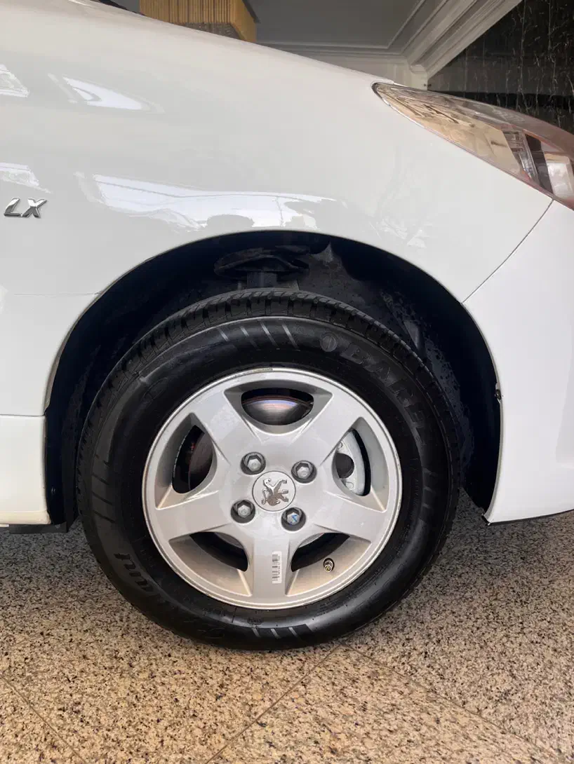 ۲۰۷ سقف شیشه ای مدل ۴۰۳|خودرو سواری و وانت|هشتگرد, هشتگرد قدیم|دیوار