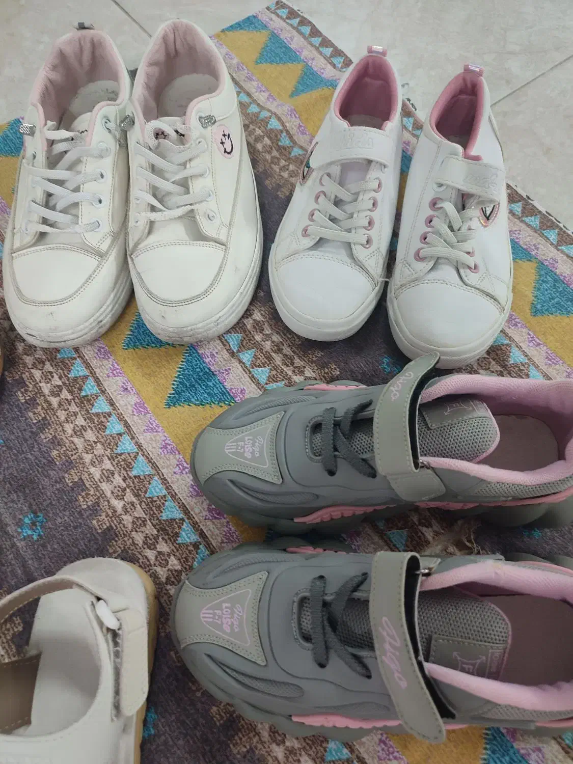 از سایز ۳۵تا۳۷|کیف، کفش، کمربند|بندر انزلی, میان پشته|دیوار