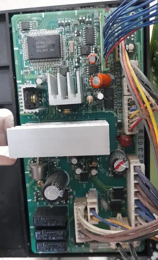 تعمیر-فروش-سرویس بخاری ژاپنی|بخاری، هیتر، شومینه|میبد, |دیوار