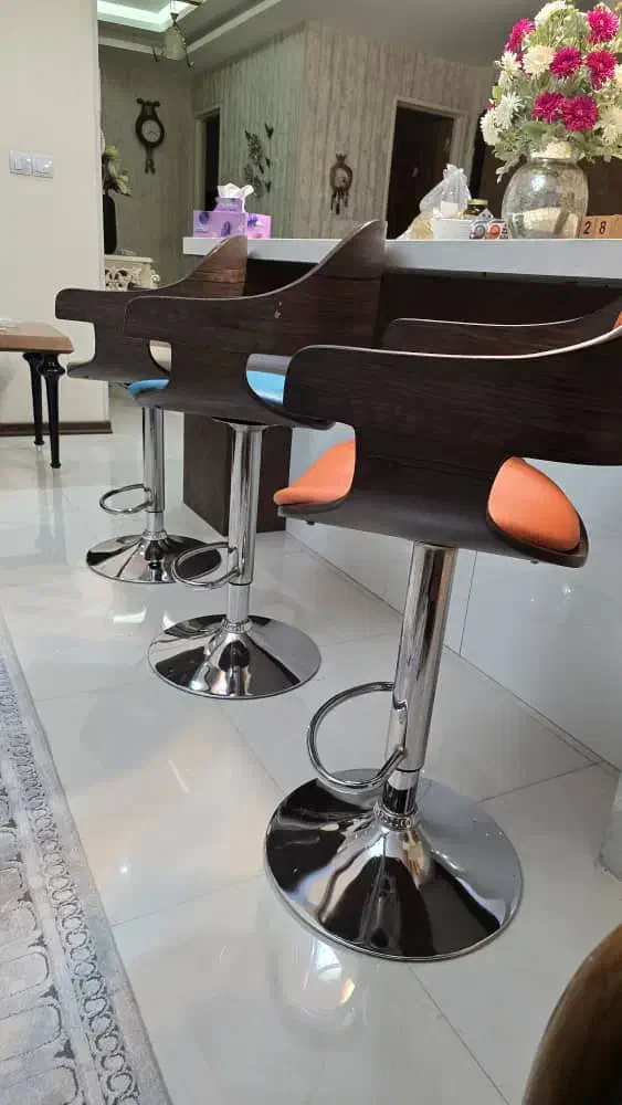 فروش صندلی جک دار باهم|میز و صندلی غذاخوری|شیراز, باغ تخت|دیوار