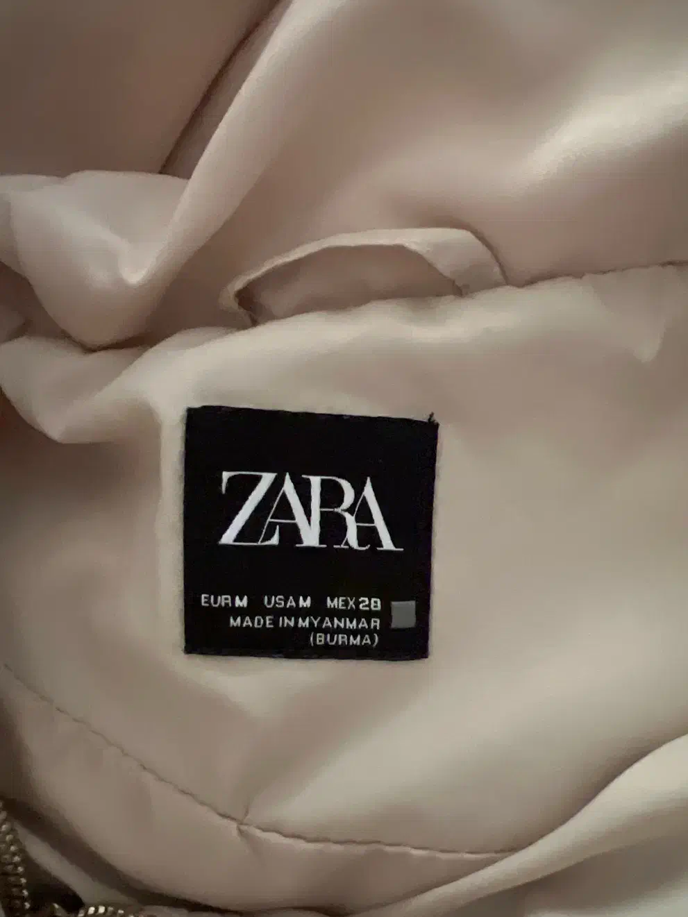 وستzara|لباس|تهران, سوهانک|دیوار