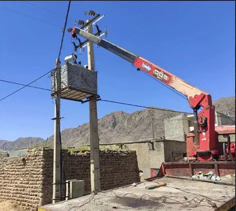جرثقیل خاوری ۳تن|خدمات حمل و نقل|آران و بیدگل, |دیوار