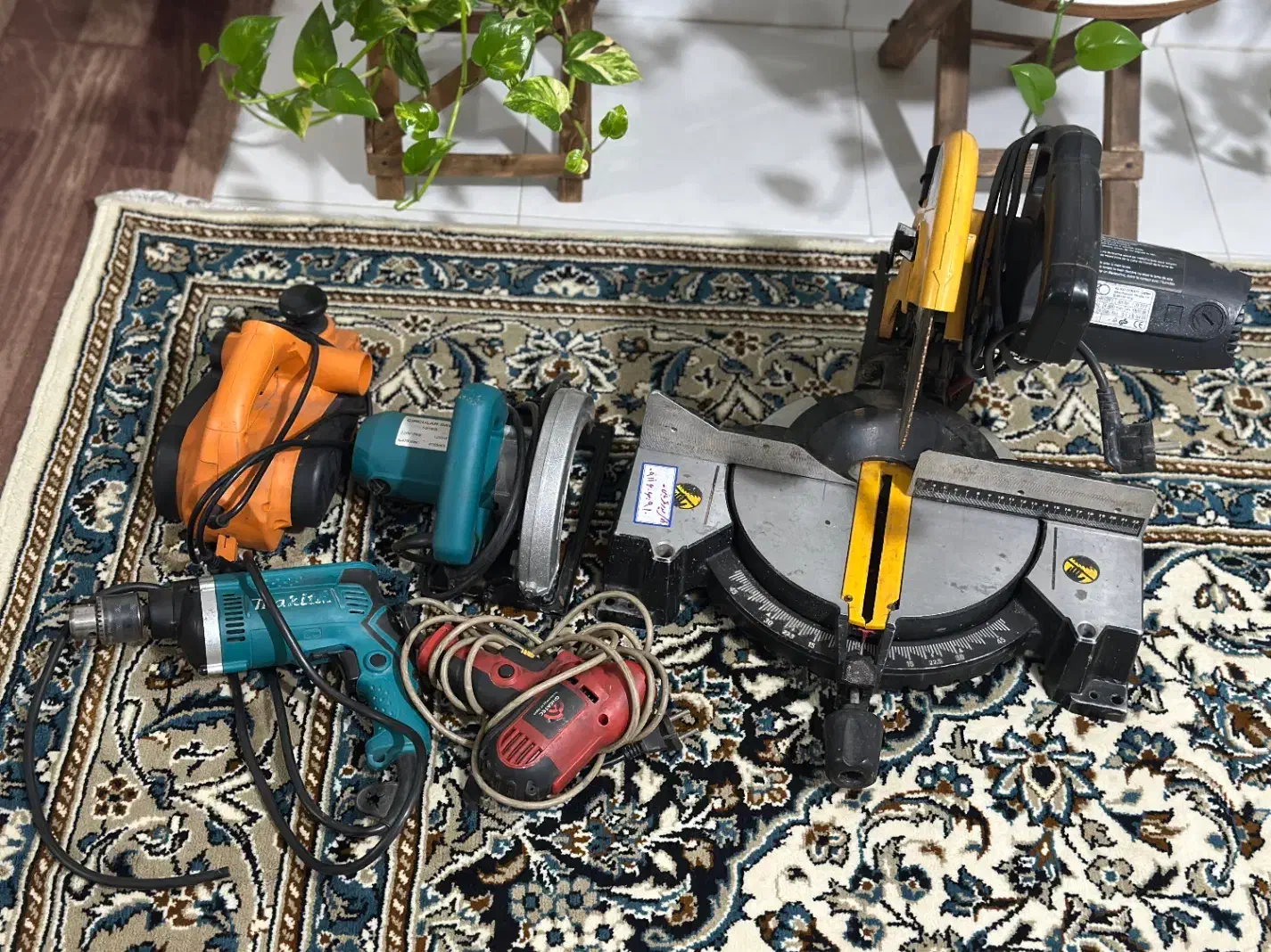 لوازم نجاری|ابزارآلات|سنگر, |دیوار