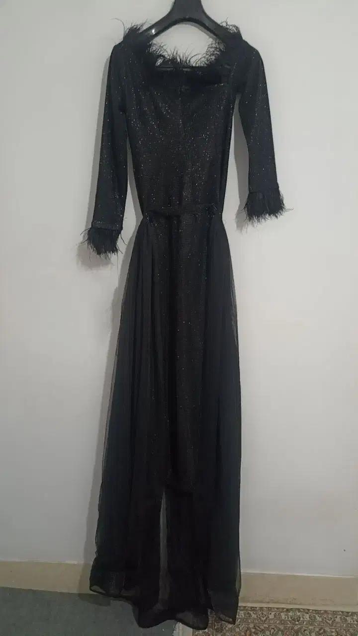 لباس مجلسی|لباس|نقده, |دیوار