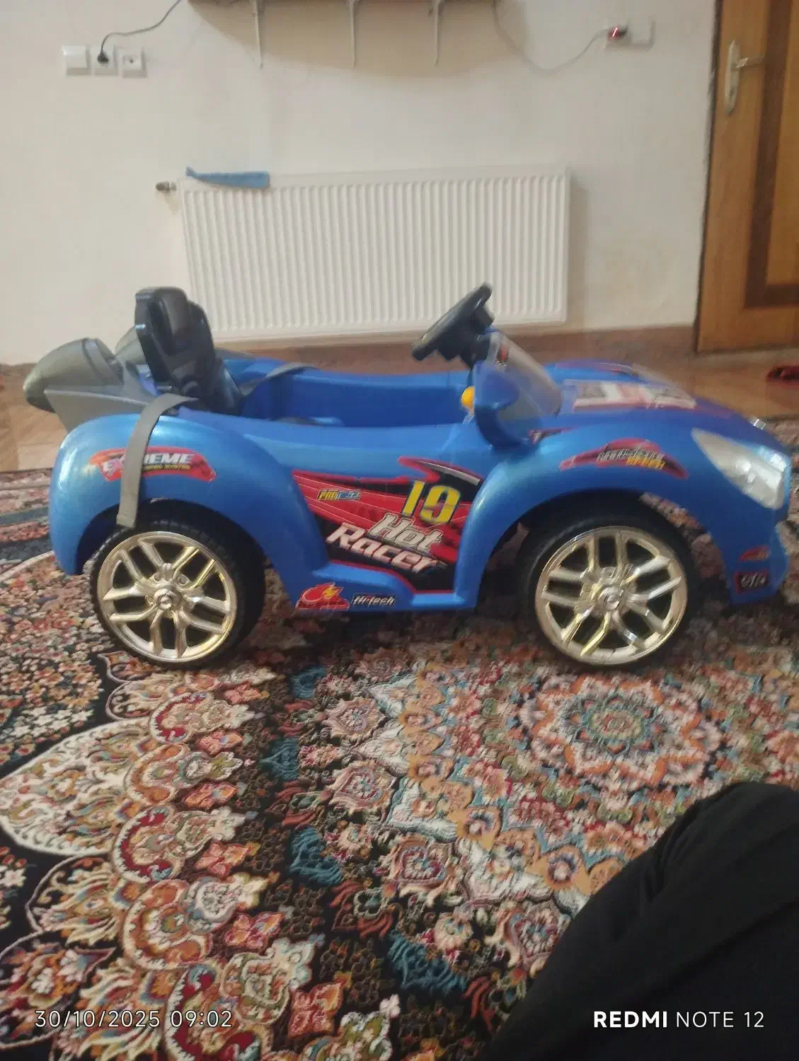 ماشین شارژی|اسباببازی بچه|لنجان, |دیوار