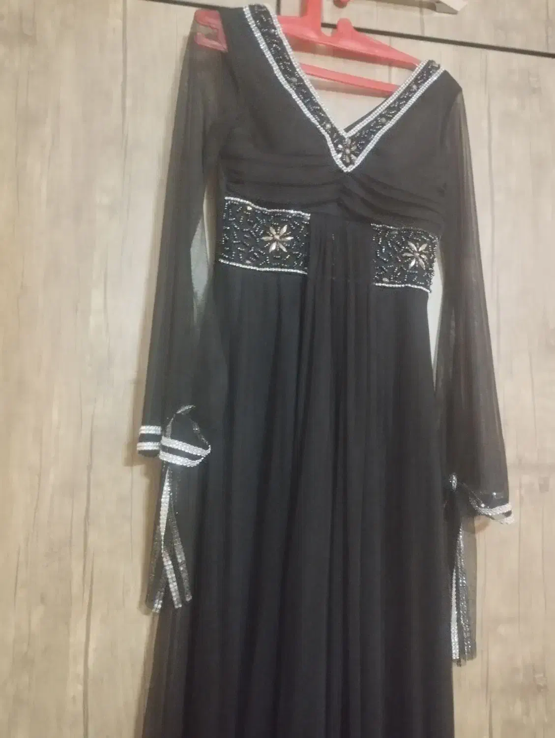 بلوزگپ|لباس|فولادشهر, فولادشهر|دیوار