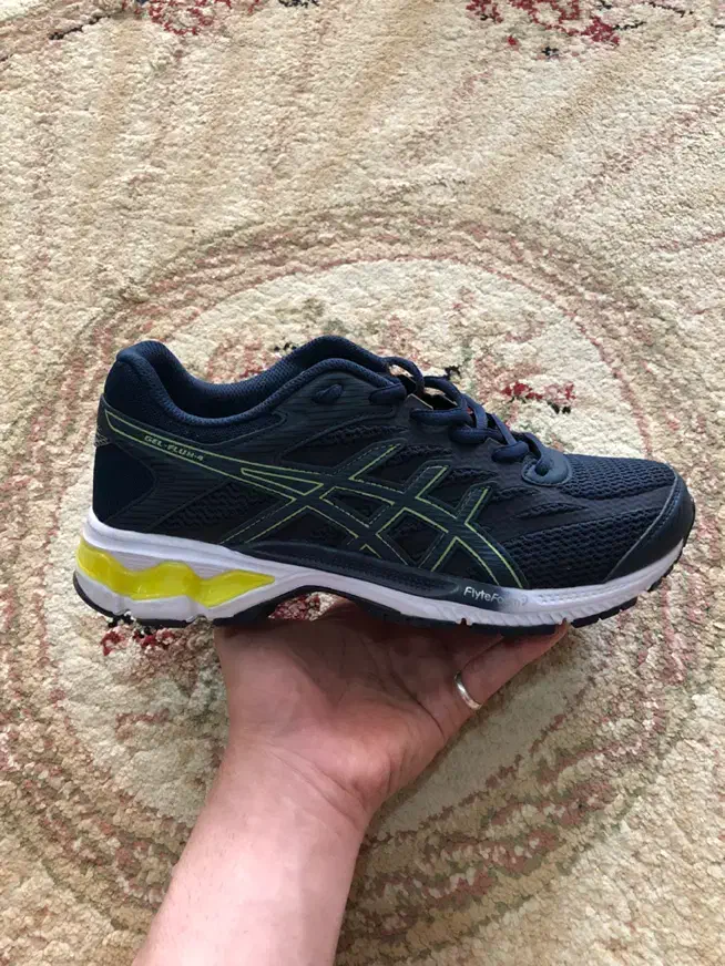 کتونی اسیکس|کیف، کفش، کمربند|تهران, ابوذر|دیوار