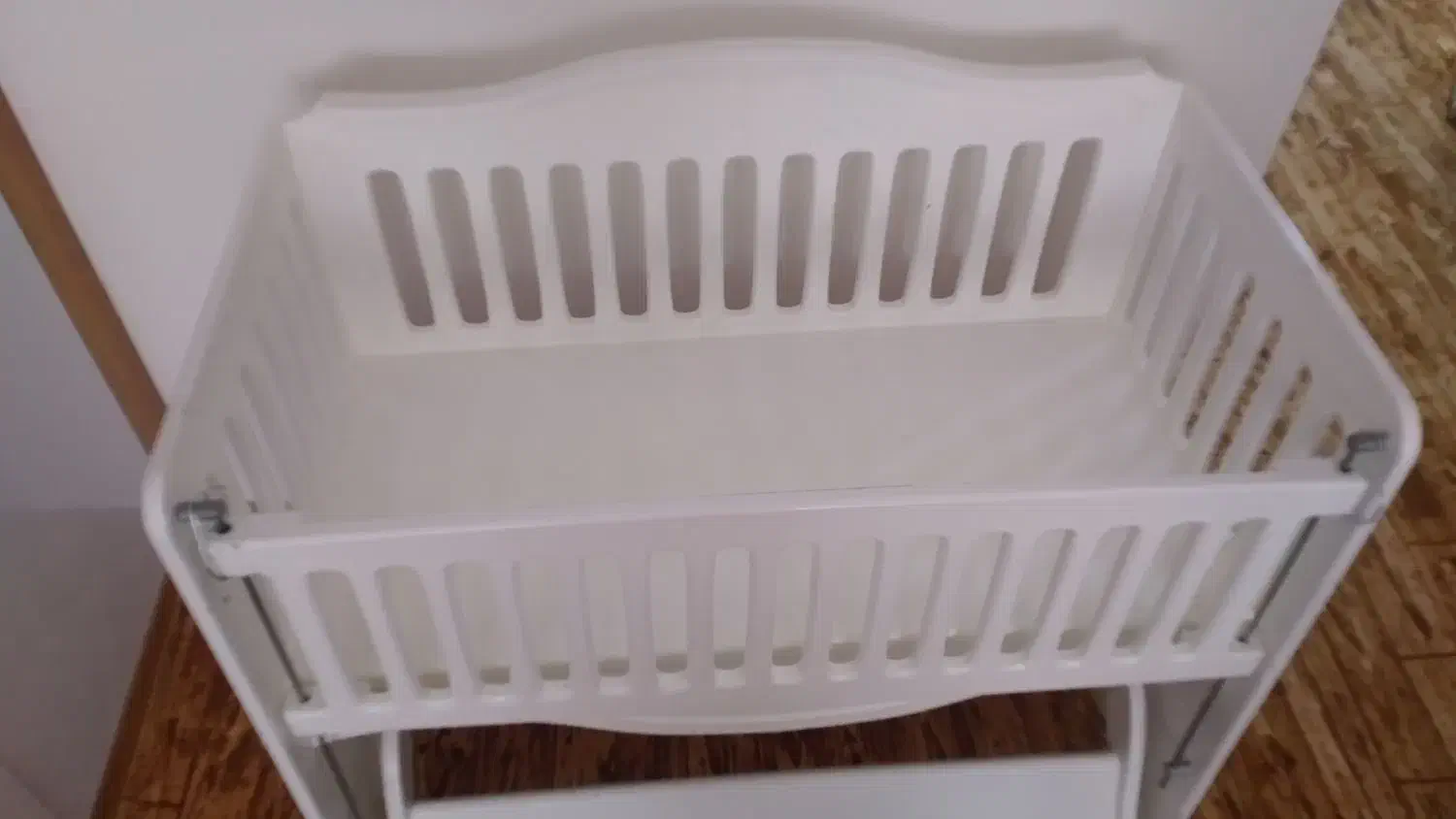 تخت کناره مادر|تخت و صندلی بچه|تبریز, |دیوار