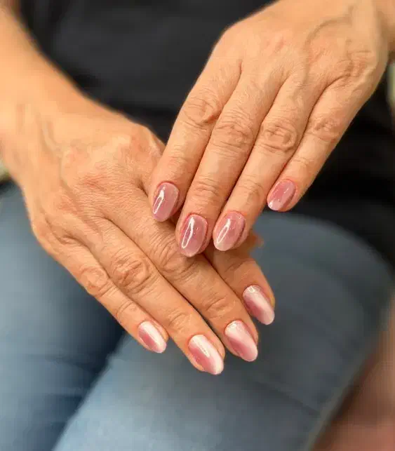 خدمات کاشت و ترمیم ناخن|خدمات آرایشگری و زیبایی|شیراز, شهرک فرهنگیان|دیوار