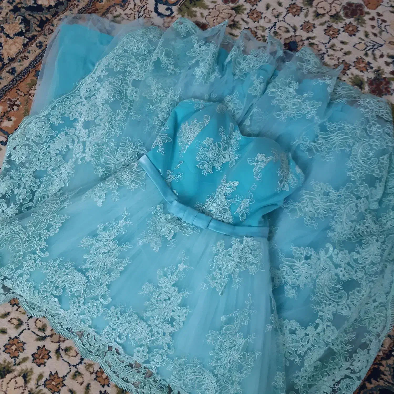 لباس مجلسی|لباس|رشت, فرزانه|دیوار