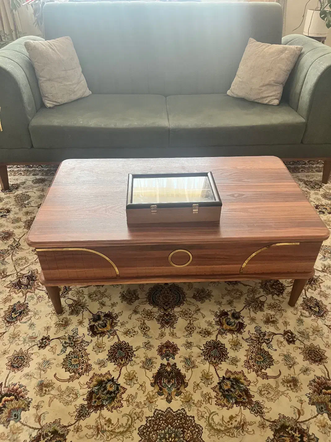 مبلمان|مبلمان خانگی و میز عسلی|شاهین‌شهر, شهرک میلاد|دیوار