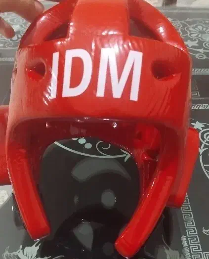 کلاه و هوگو تکواندو|تجهیزات ورزشی|دورود, |دیوار