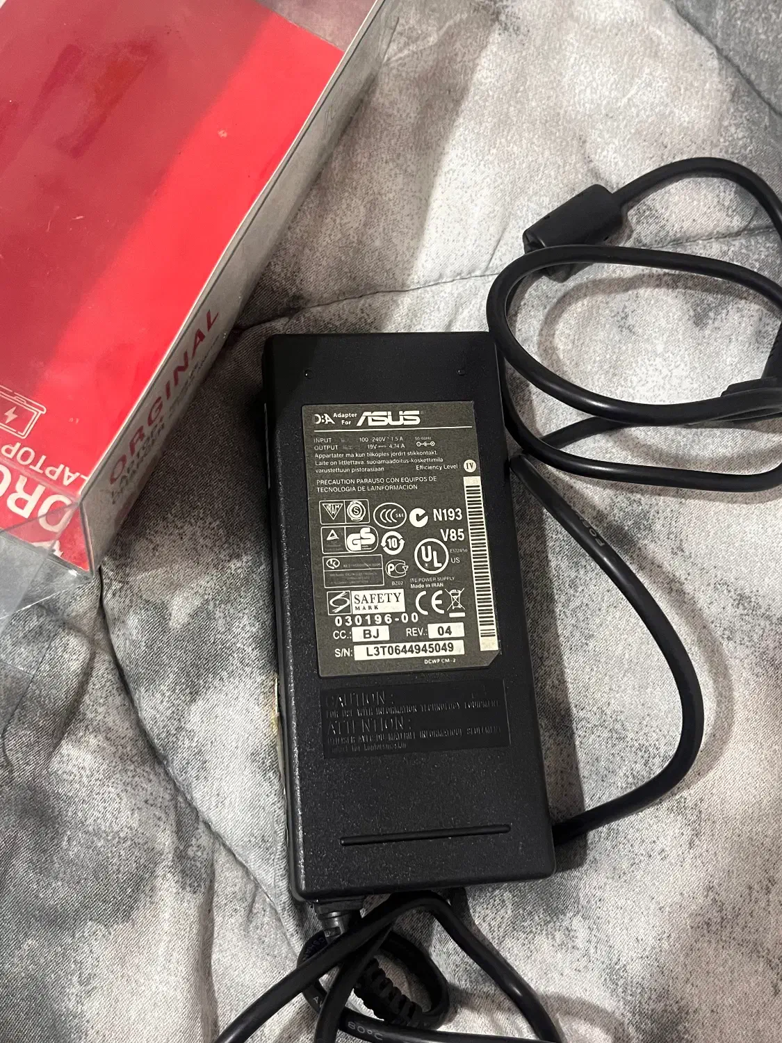 شارژر نو لپ تاپ مدل Asus|قطعات و لوازم جانبی رایانه|نسیم‌شهر, |دیوار