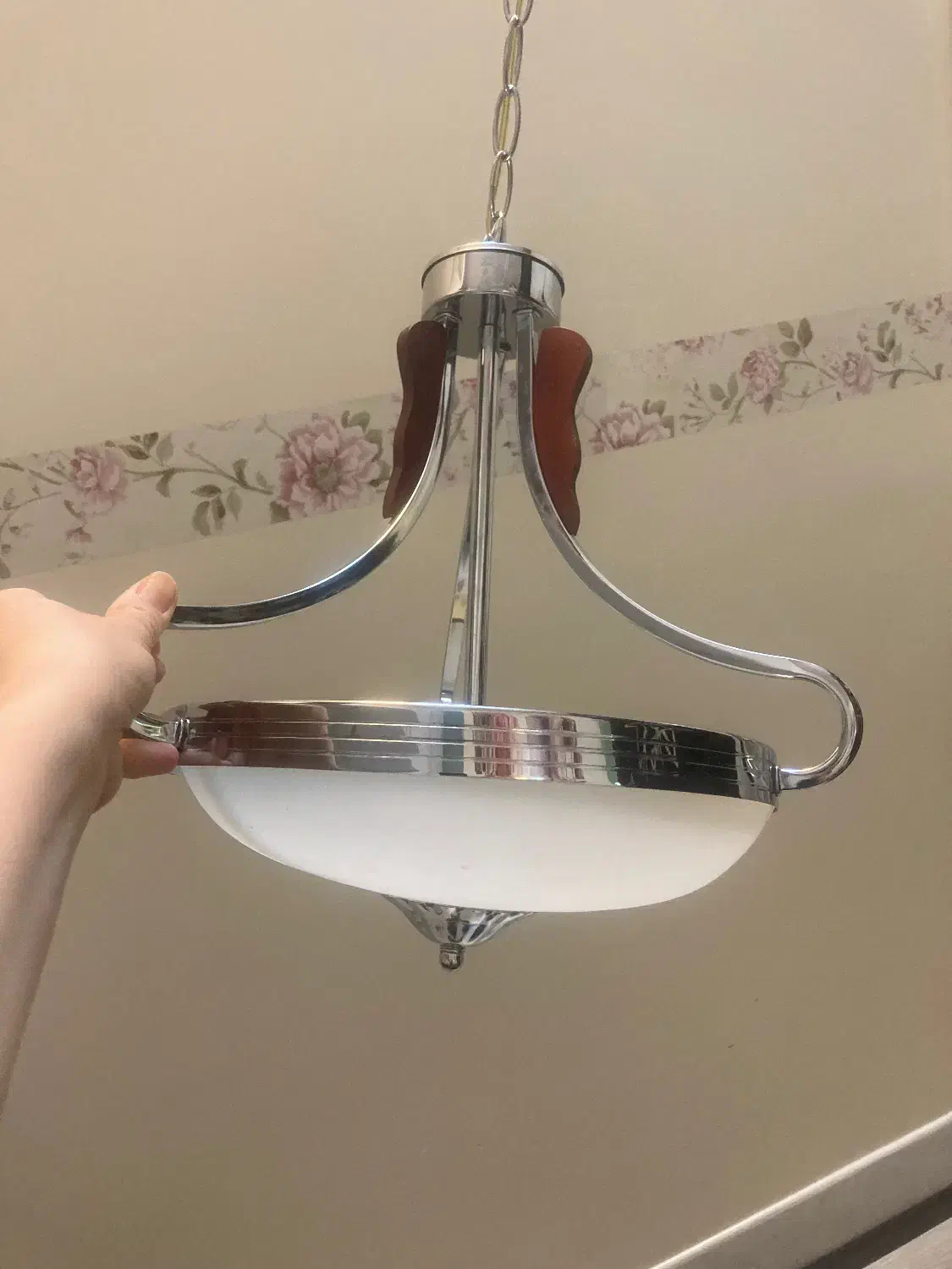 فروشی|لوستر و چراغ آویز|قم, نوقطار|دیوار