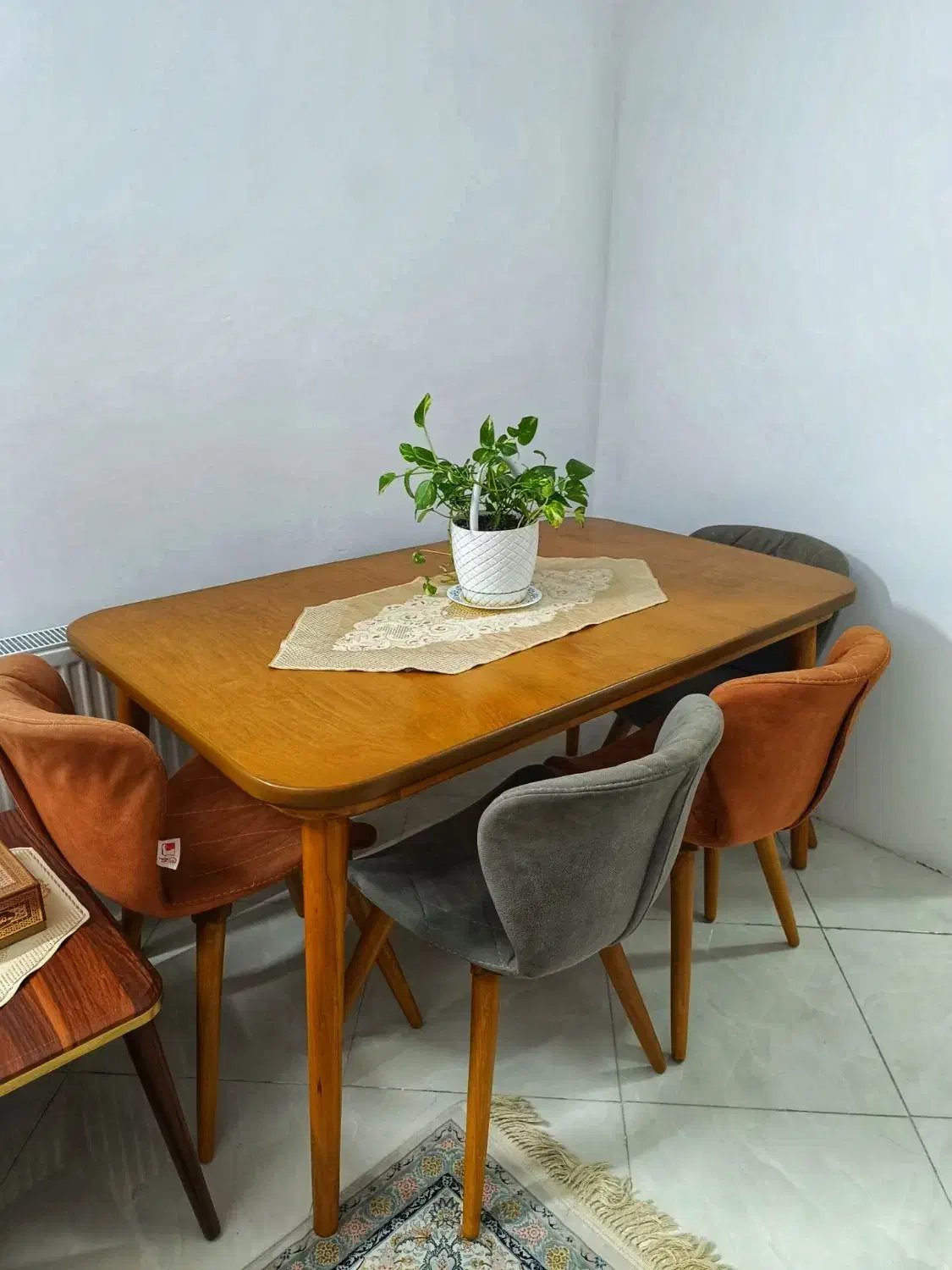 میز ناهار خوری شیک|میز و صندلی غذاخوری|گلبهار, شهر جدید گلبهار|دیوار