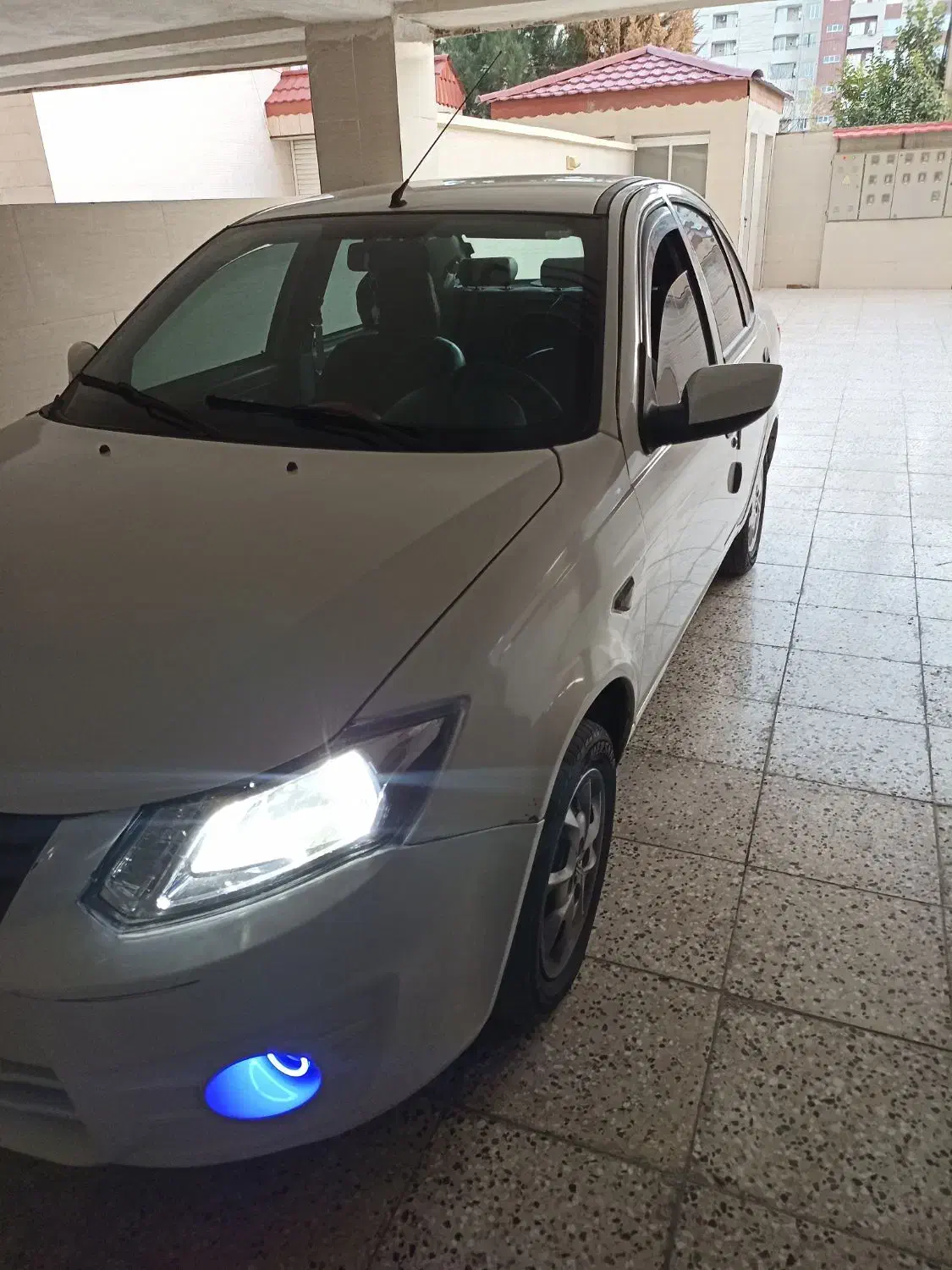 ساینا مدل ۹۹|خودرو سواری و وانت|گنبد کاووس, |دیوار