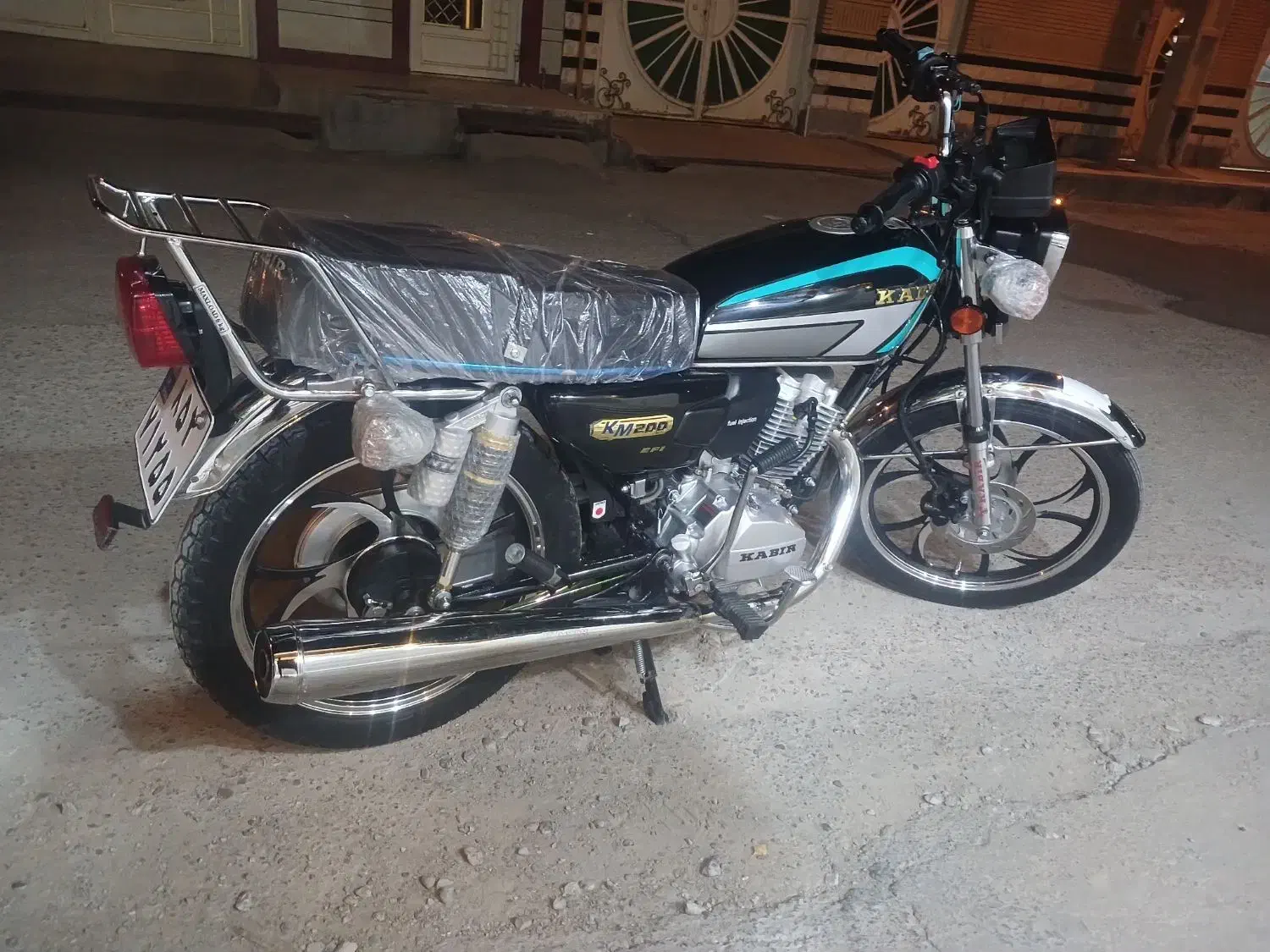 کبیر ۲۰۰ مدل ۴۰۳|موتورسیکلت|دزفول, |دیوار