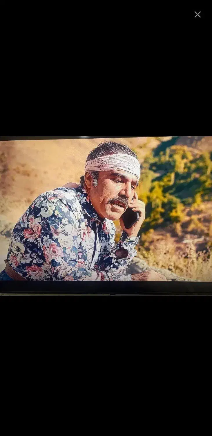 سنگ چرخ|فیلم و موسیقی|سنندج, |دیوار