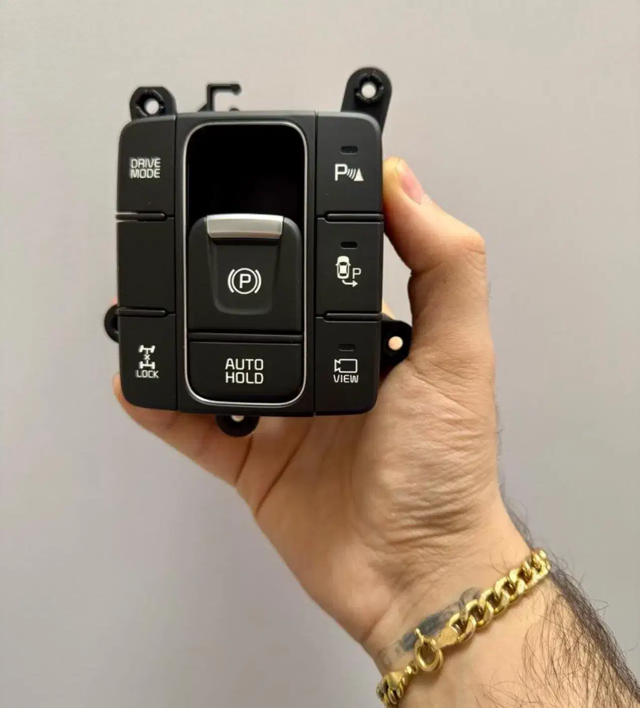 داشبورد سوناتا و آزرا و دکمه های برقی و صندلی|قطعات یدکی و لوازم جانبی|تهران, بهارستان|دیوار