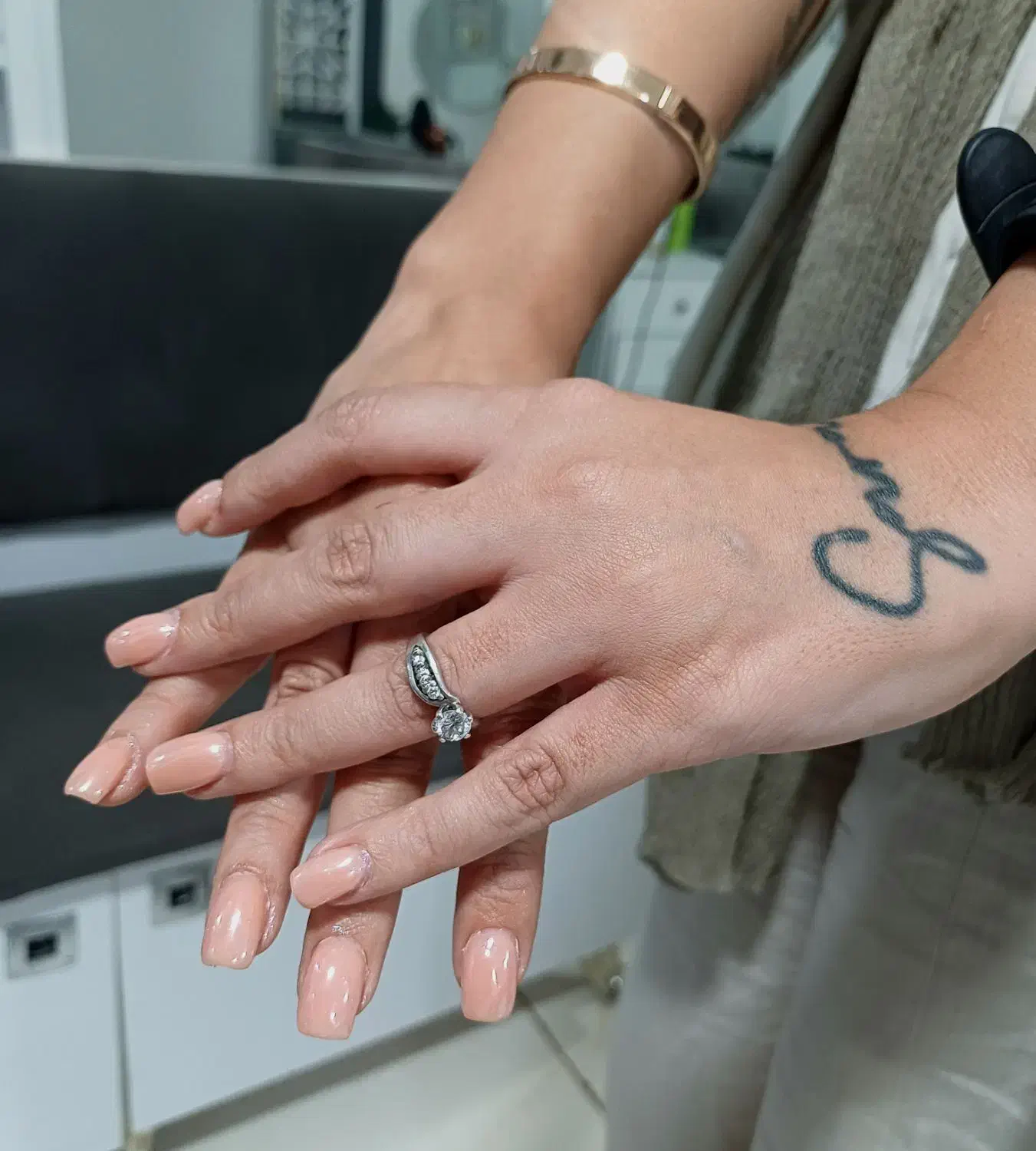 30٪ تخفیف کاشت ناخن ترمیم لمینت تا اخر هفته|خدمات آرایشگری و زیبایی|نوشهر, |دیوار