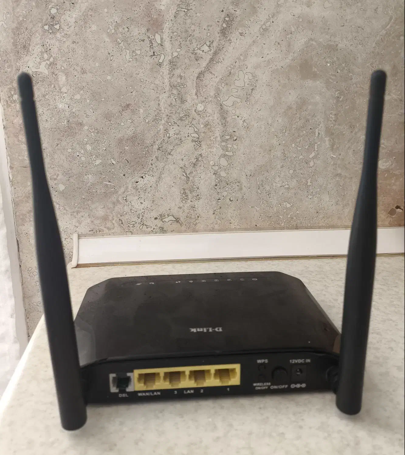 مودم ای دی اس ال وای فای دار ۲ آنتن|مودم و تجهیزات شبکه|مشهد, جانباز|دیوار