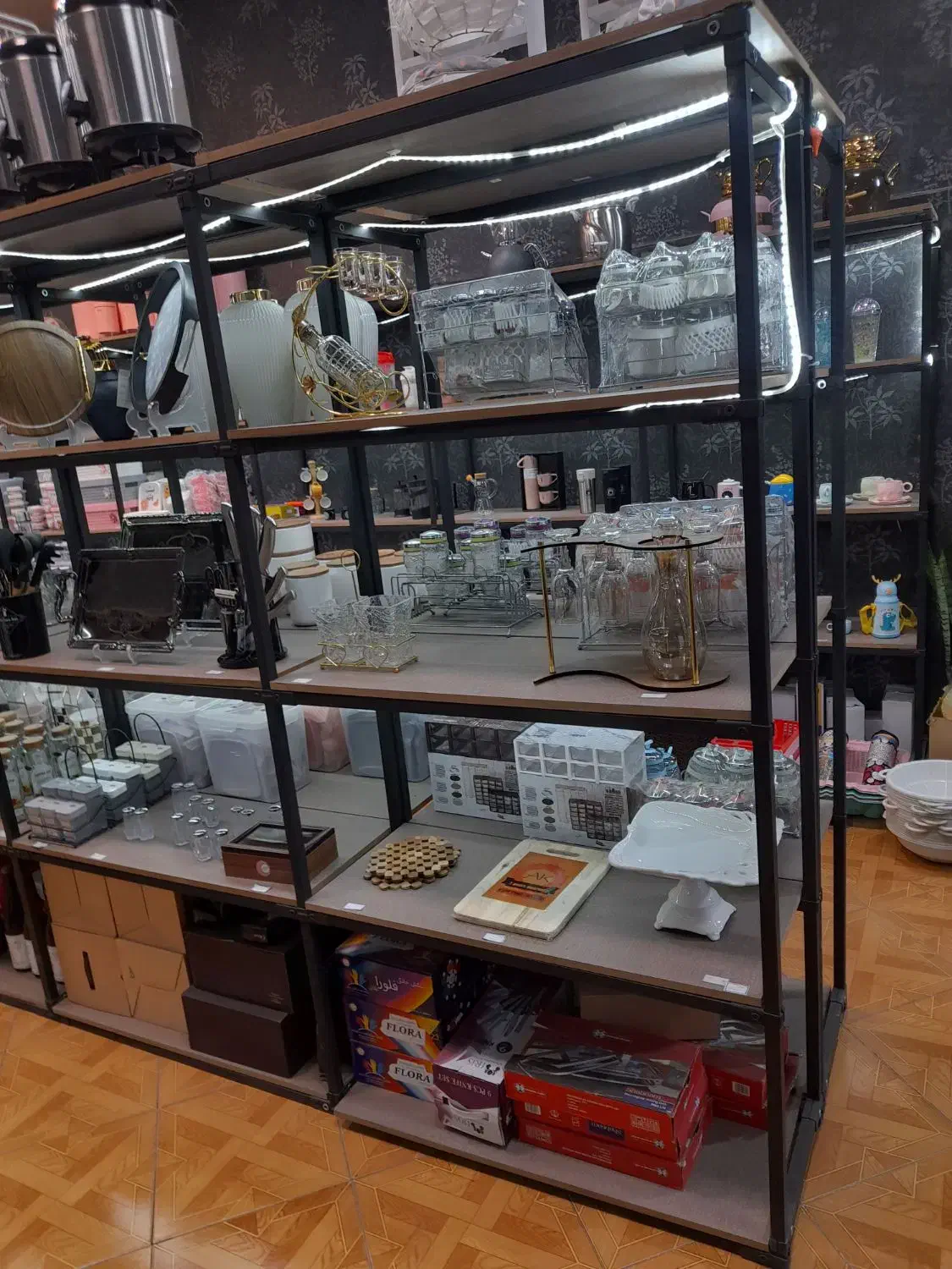 قفسه|کتابخانه، شلف، قفسههای دیواری|کرج, برغان|دیوار