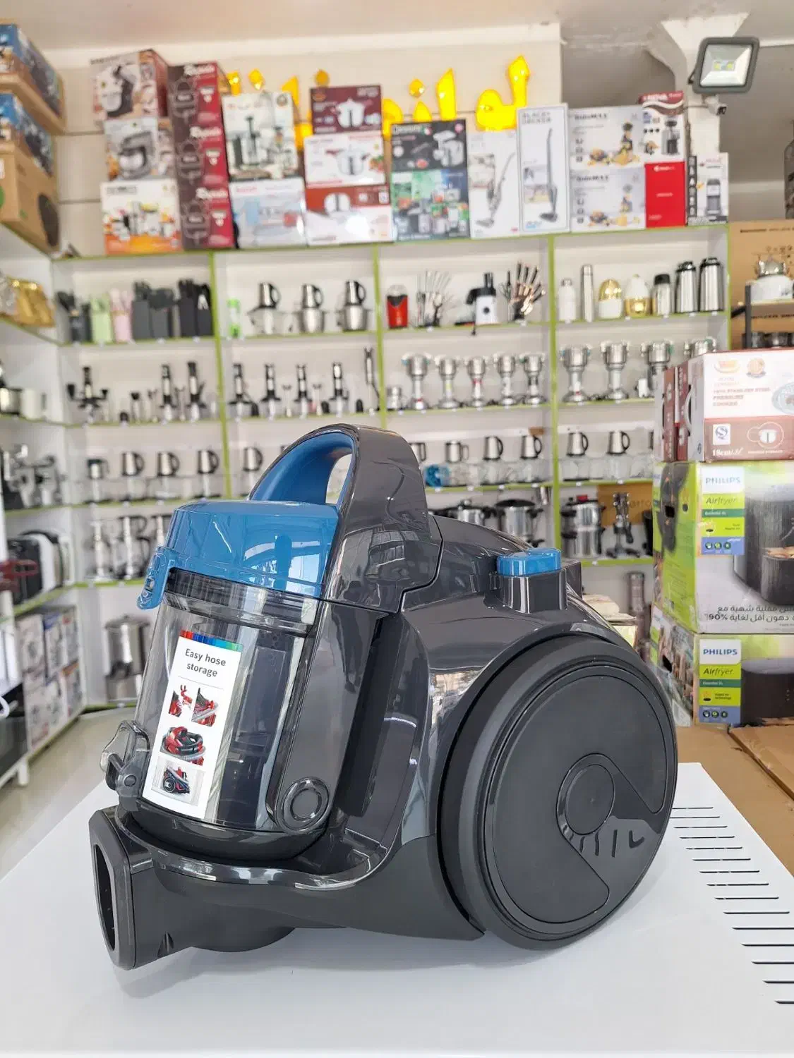 جاروبرقی مخزن دار بوش آلمان|جاروبرقی، جارو شارژی، بخارشو|خرمآباد, |دیوار