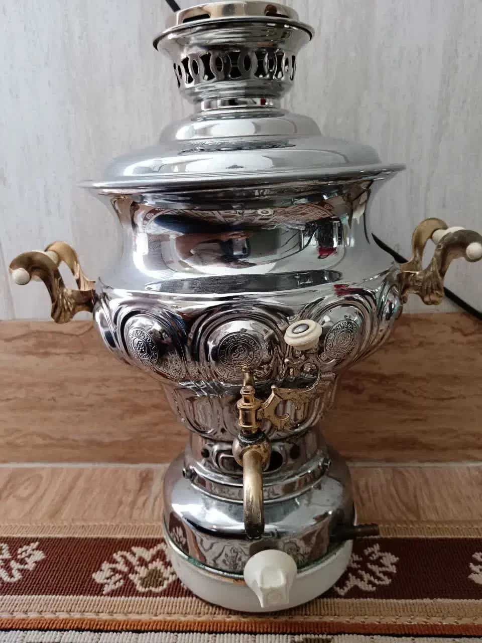 سماورگازی|سماور، چای‌ساز، قهوه‌ساز|قم, باغ کرباسی|دیوار