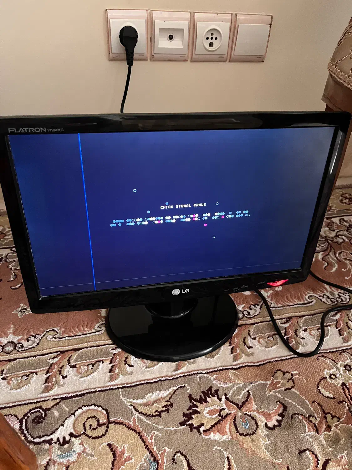 مانیتور LG|قطعات و لوازم جانبی رایانه|شیراز, شهرک والفجر|دیوار