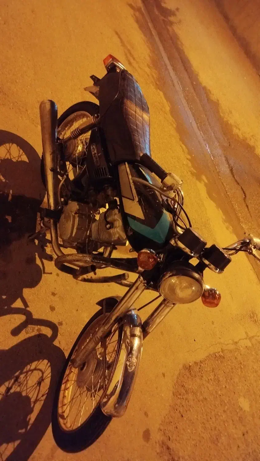 موتور مزایده ای قیمت مناسب|موتورسیکلت|سبزوار, شرق کال عیدگاه|دیوار